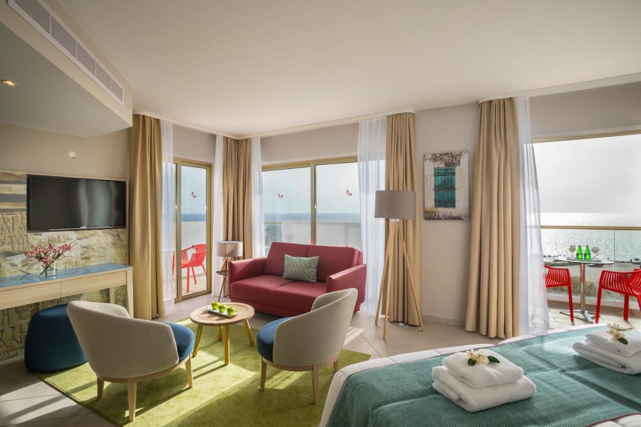 Leonardo Laura Beach & Splash Resort Klorakas Buitenkant foto