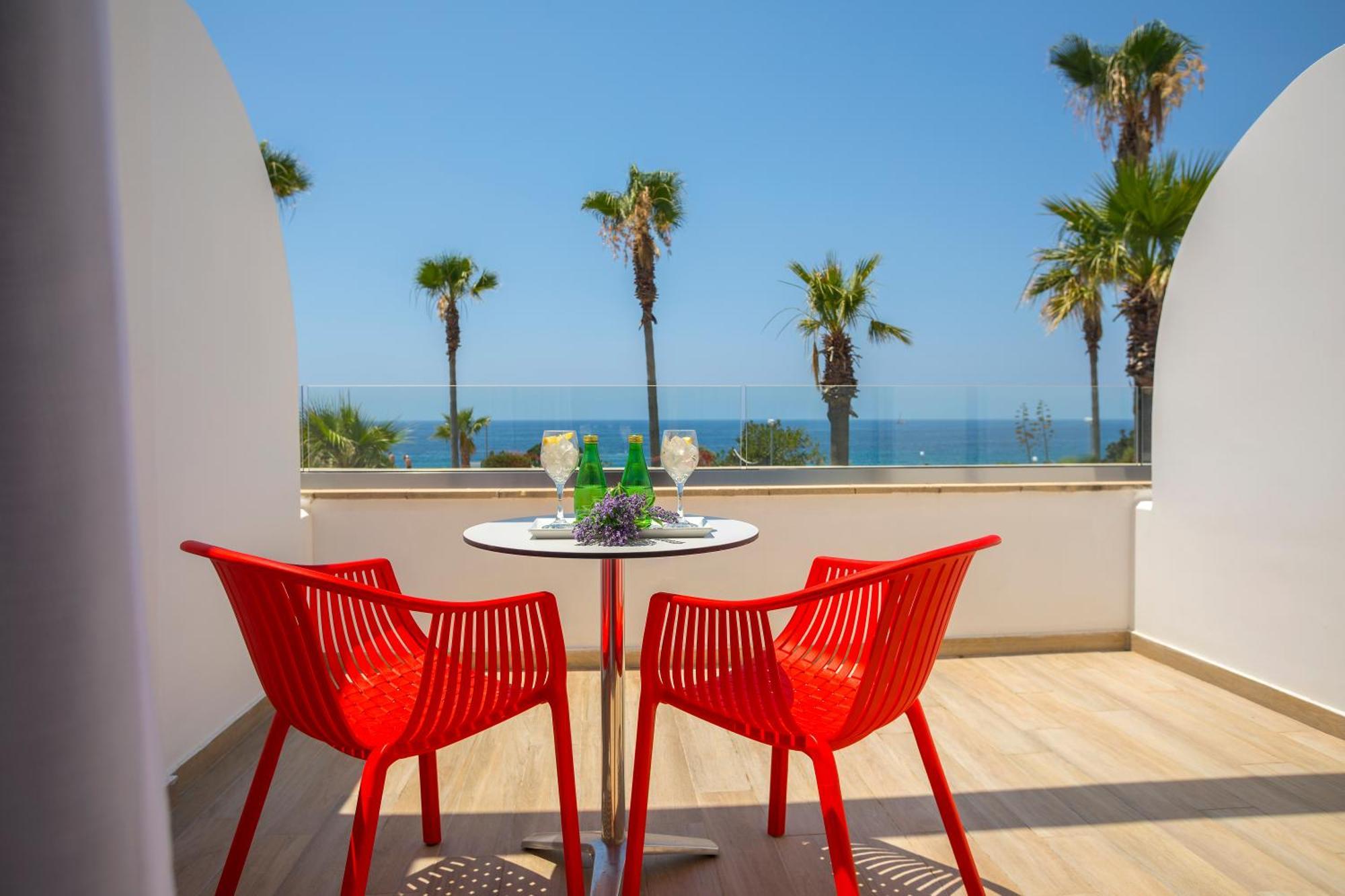 Leonardo Laura Beach & Splash Resort Klorakas Buitenkant foto