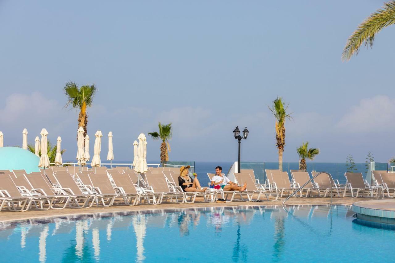 Leonardo Laura Beach & Splash Resort Klorakas Buitenkant foto